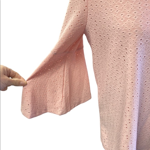 Kasper 3/4 Bell Sleeves Top - Picture 3 of 5